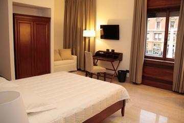 St. Peter' Six & 3* Rome